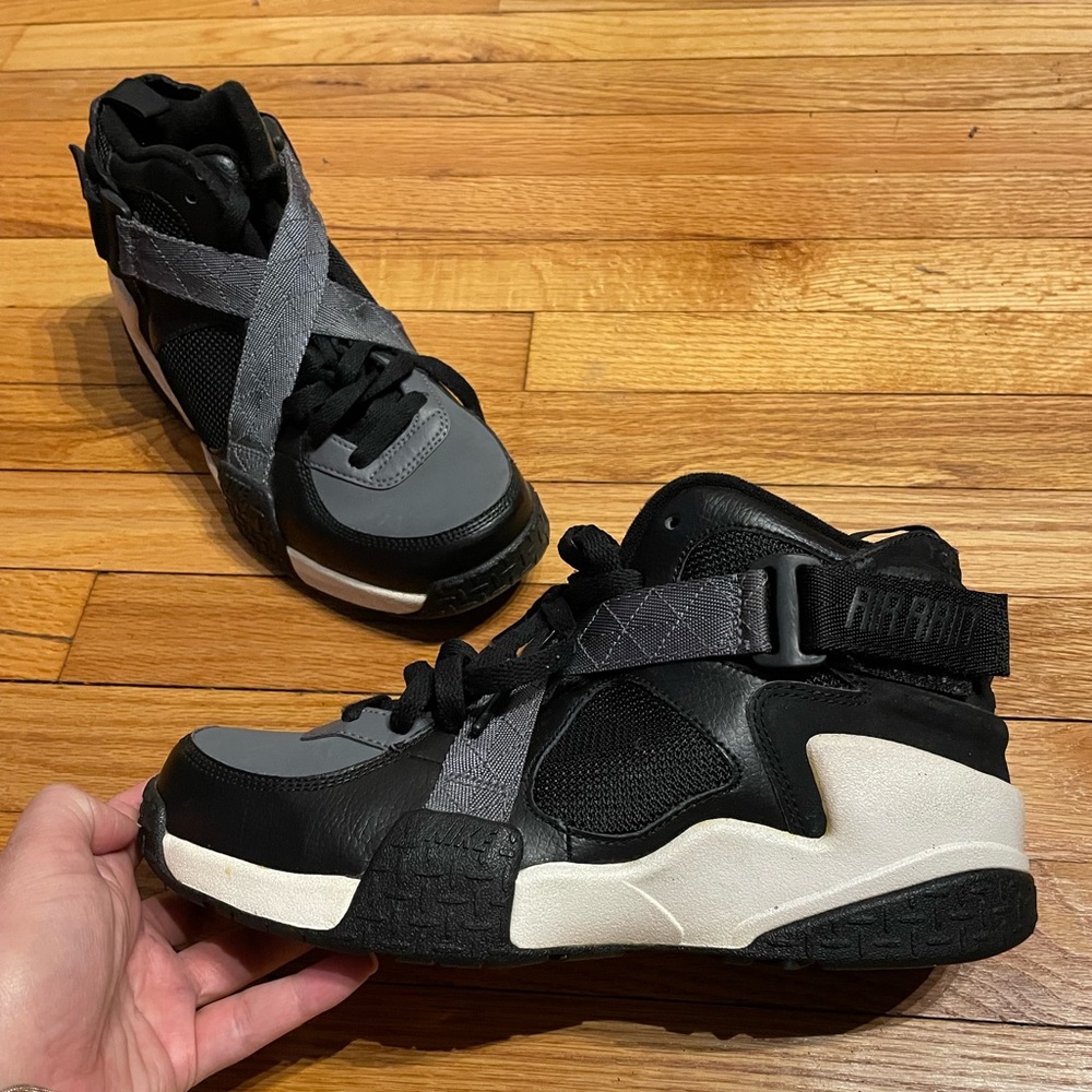 🔽Nike Air Raid OG Black/Grey Fall 2020 high-top Crisscross Velcro Vintage 8.5